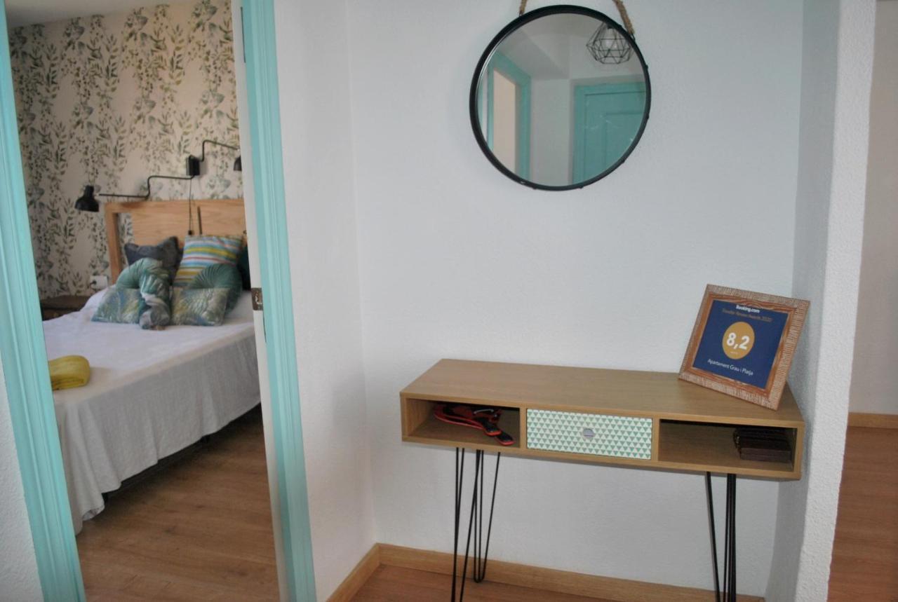 Apartamento Grao Playa Gandia capacidad 6-7 personas Invitamos a los jóvenes! 5to sin ascensor Exterior foto