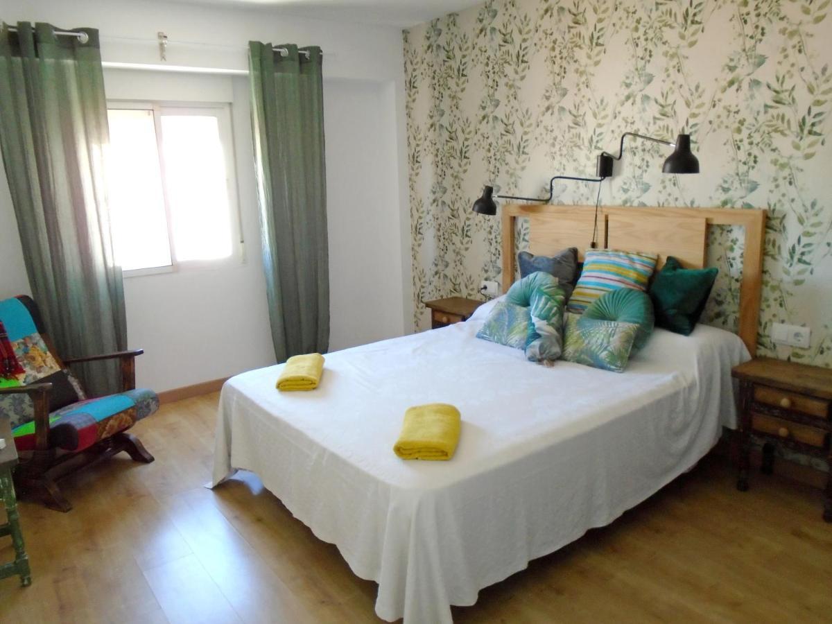 Apartamento Grao Playa Gandia capacidad 6-7 personas Invitamos a los jóvenes! 5to sin ascensor Exterior foto